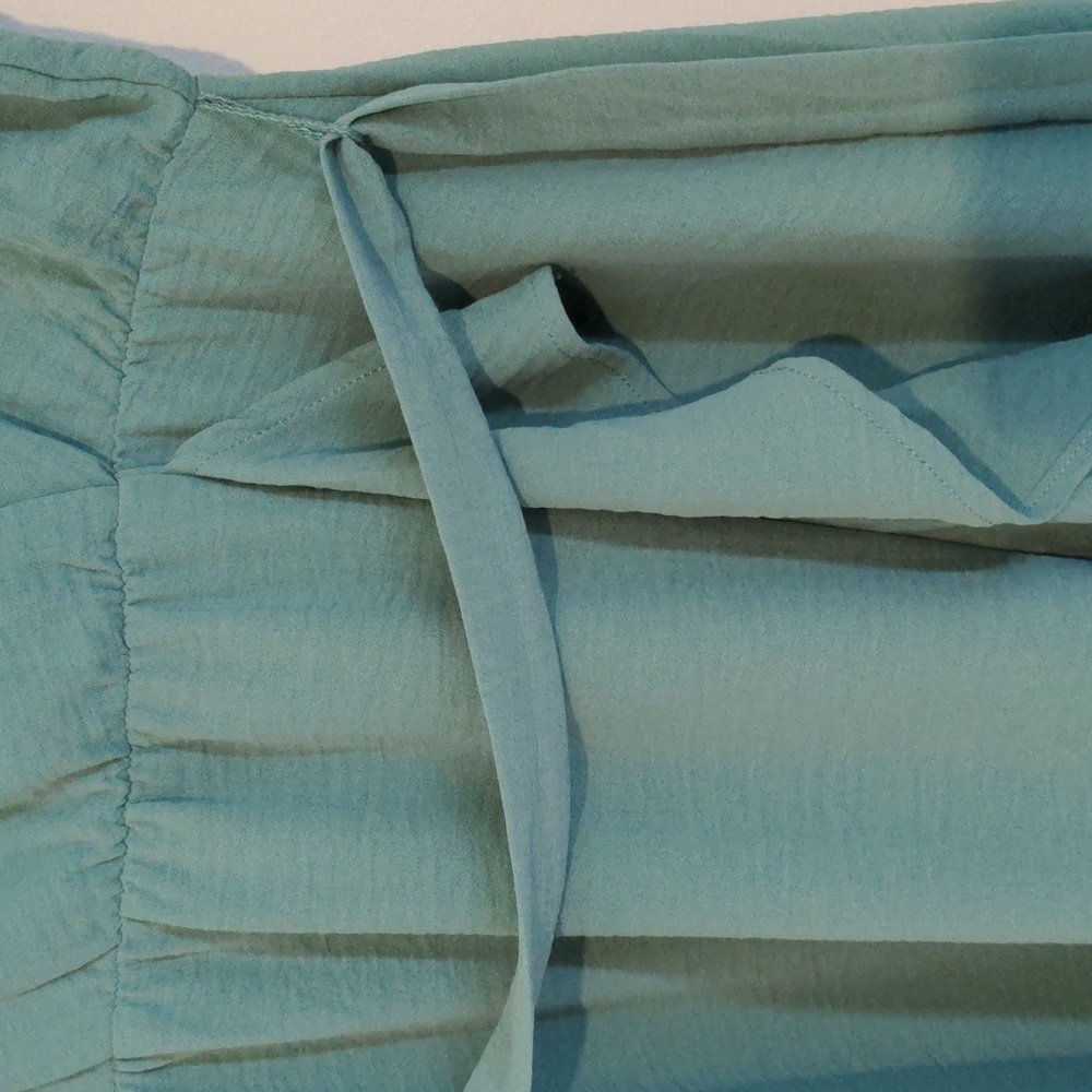 Luxology women's sage green ruffles dress size M - Picture 3 of 4
